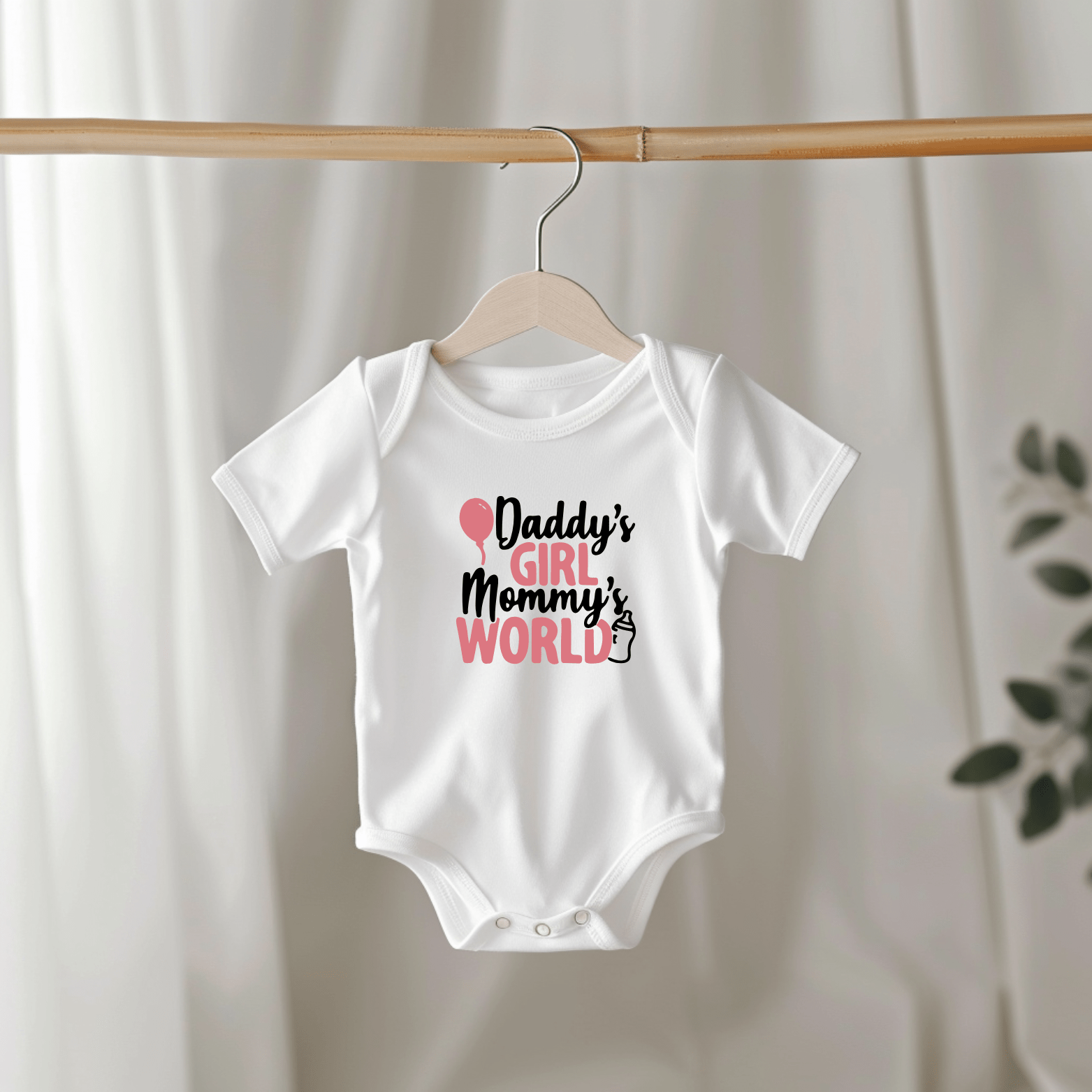Baby's Favourite | Romper - Daddy's Girl, Mommy's World