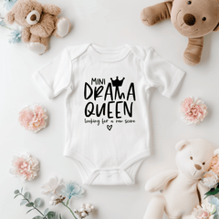 Babysfavourite.nl | Romper - Mini Drama Queen Looking For a New Scene