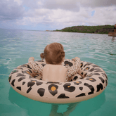 Babysfavourite.nl | Baby Float Beige Panterprint 0 - 1 jaar